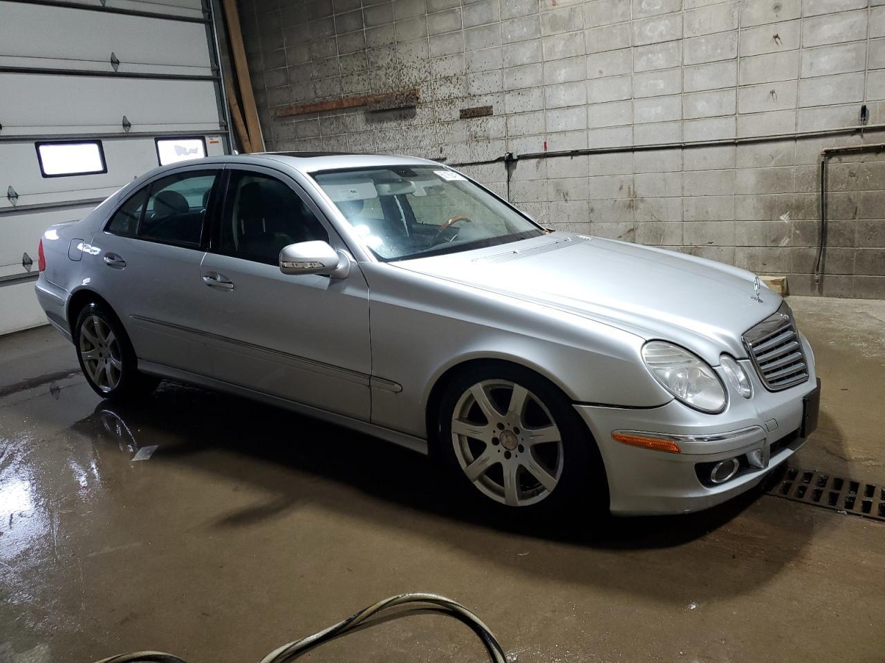 2008 Mercedes-Benz E 350 4Matic - Фото 4