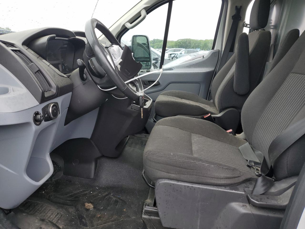 2015 Ford Transit T-150 - Фото 7