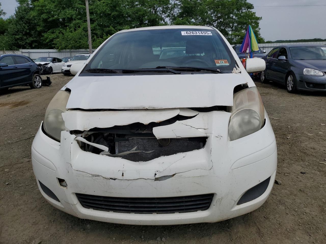 2010 Toyota Yaris - Фото 5