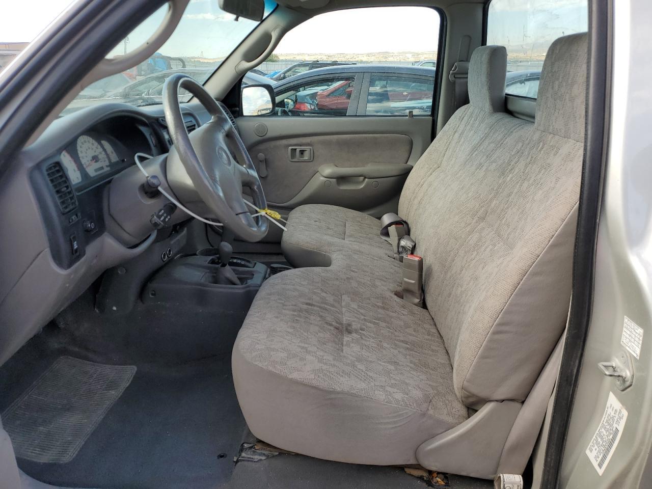 2004 Toyota Tacoma - Image 7