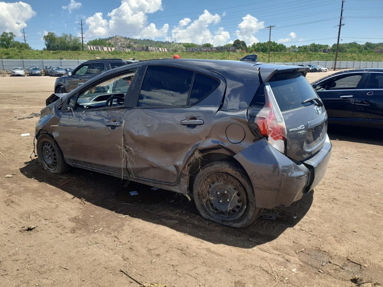 2015 Toyota Prius C - Image 2