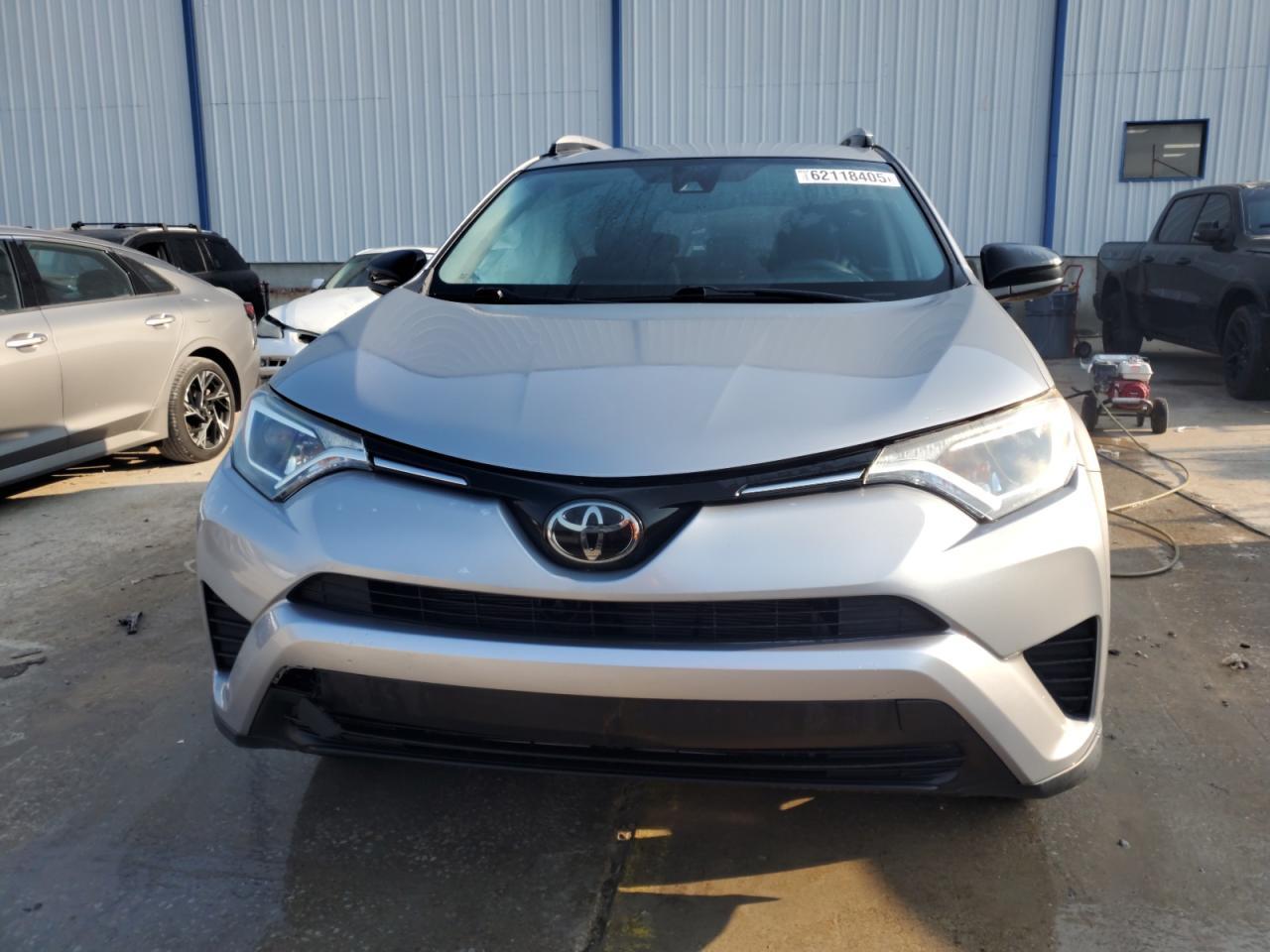 2018 Toyota Rav4 Le - Фото 5