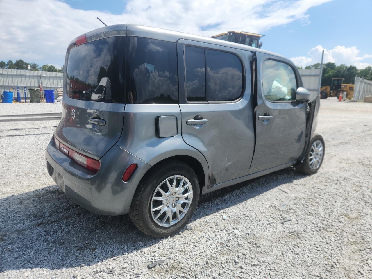 2011 Nissan Cube Base - Image 3