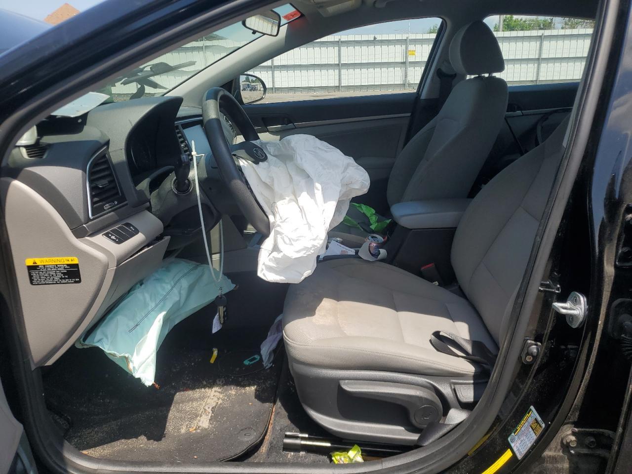 2017 Hyundai Elantra Se - Фото 7