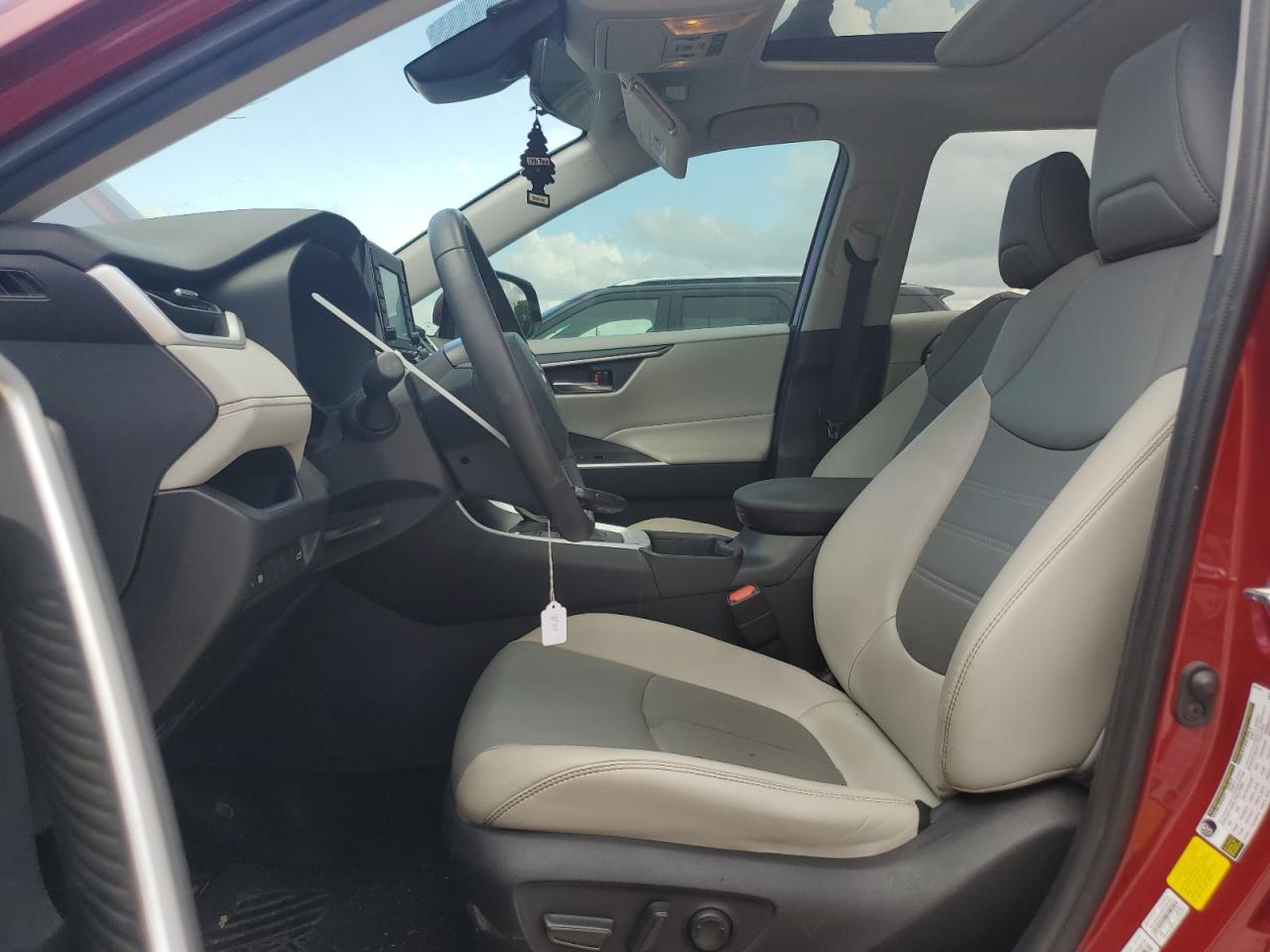 2021 Toyota Rav4 Xle Premium - Фото 7