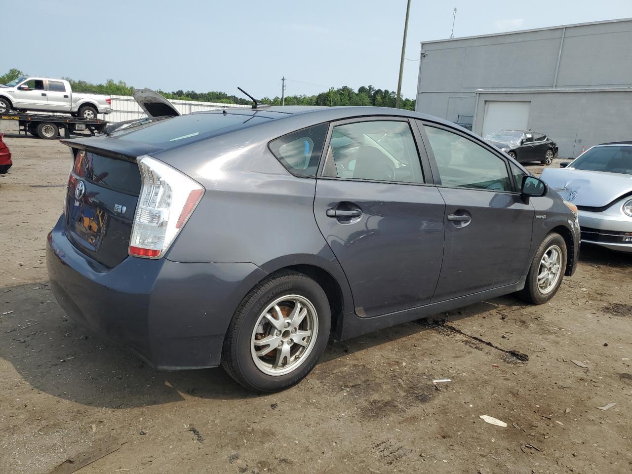 2011 Toyota Prius - Фото 3