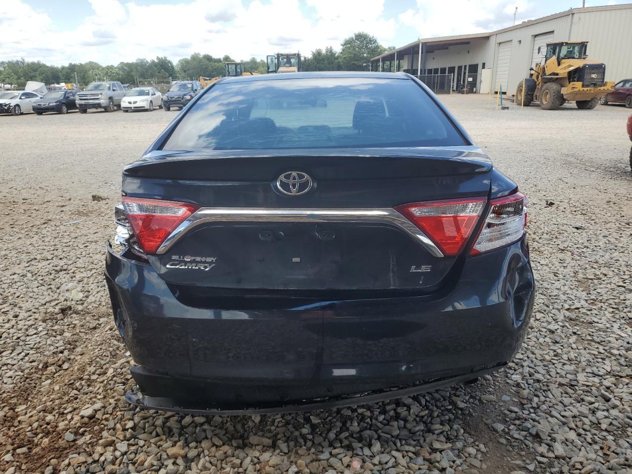 2016 Toyota Camry Le - Image 6