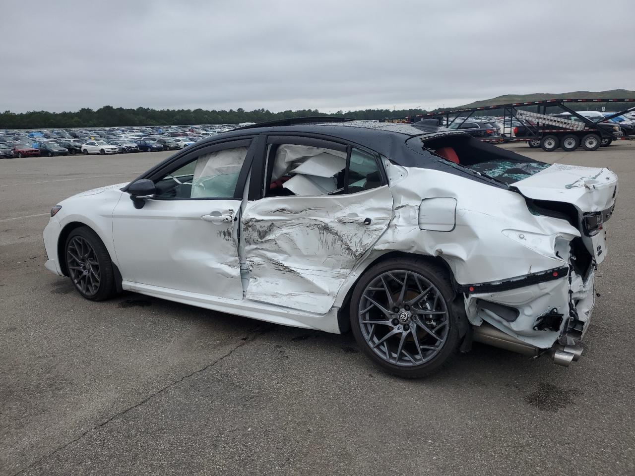 2025 Toyota Camry Xse - Фото 2