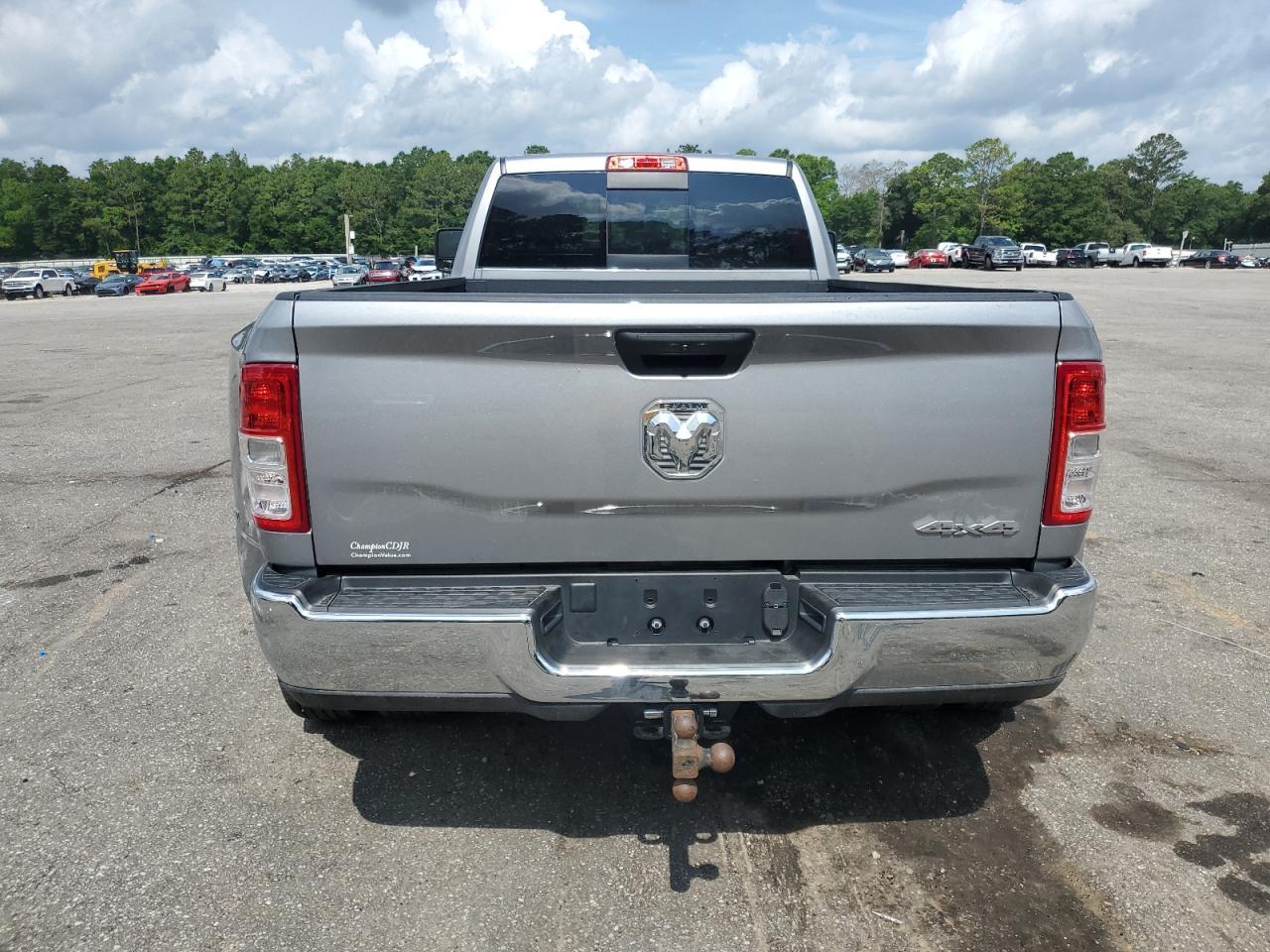 2024 Ram 3500 Tradesman - Фото 6
