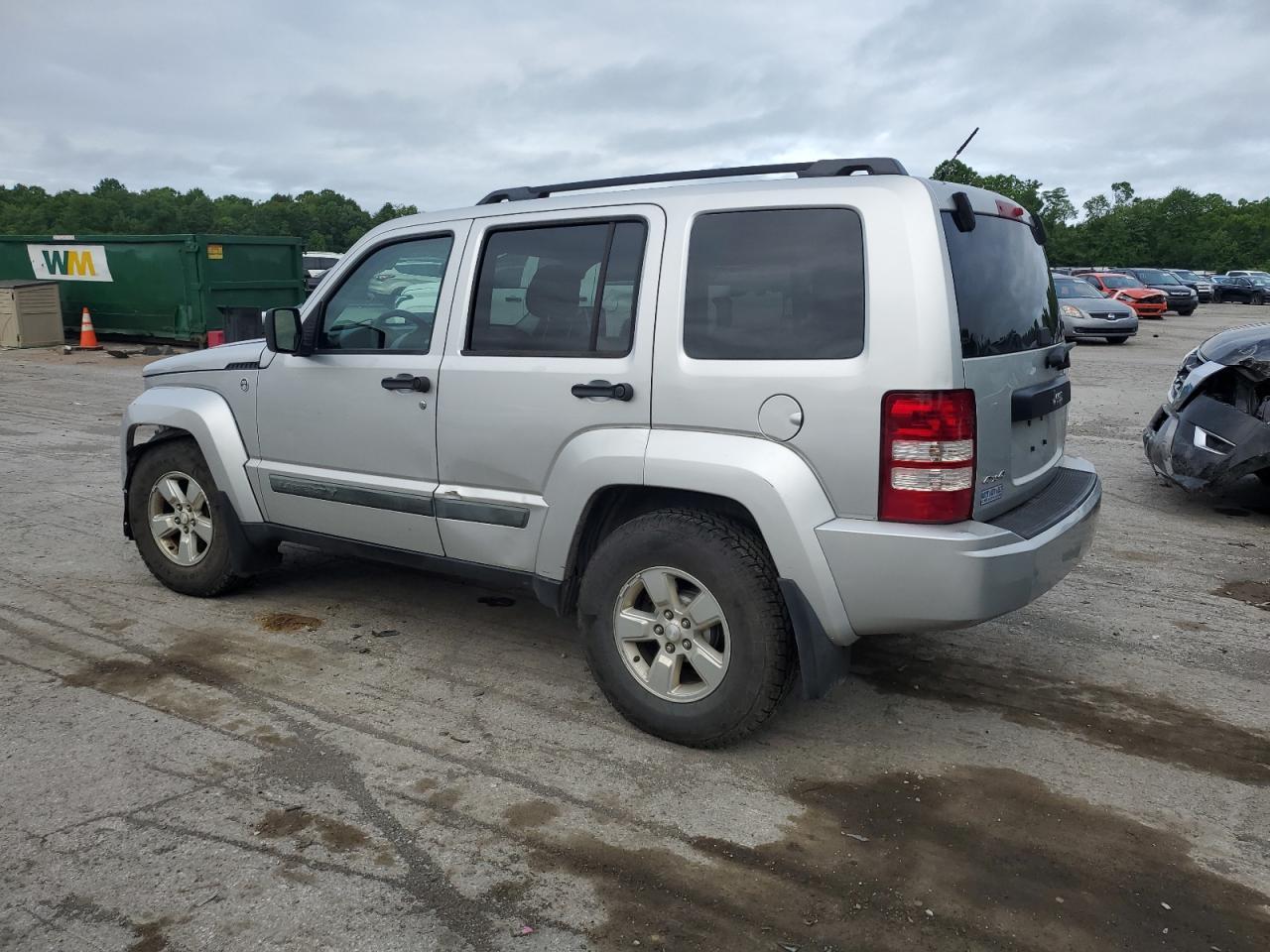 2010 Jeep Liberty Sport - Фото 2