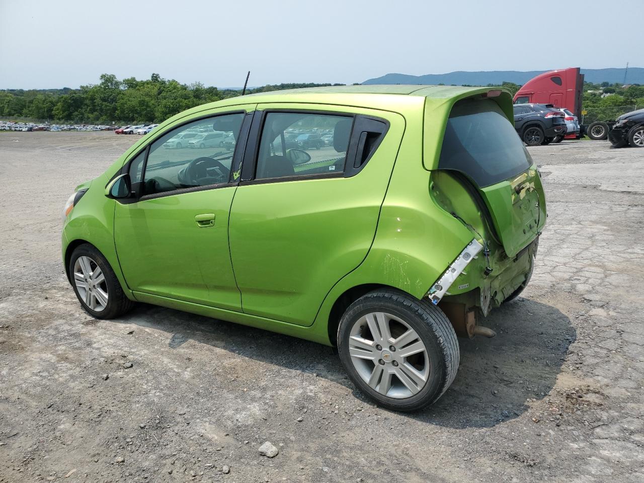 2015 Chevrolet Spark Ls - Фото 2