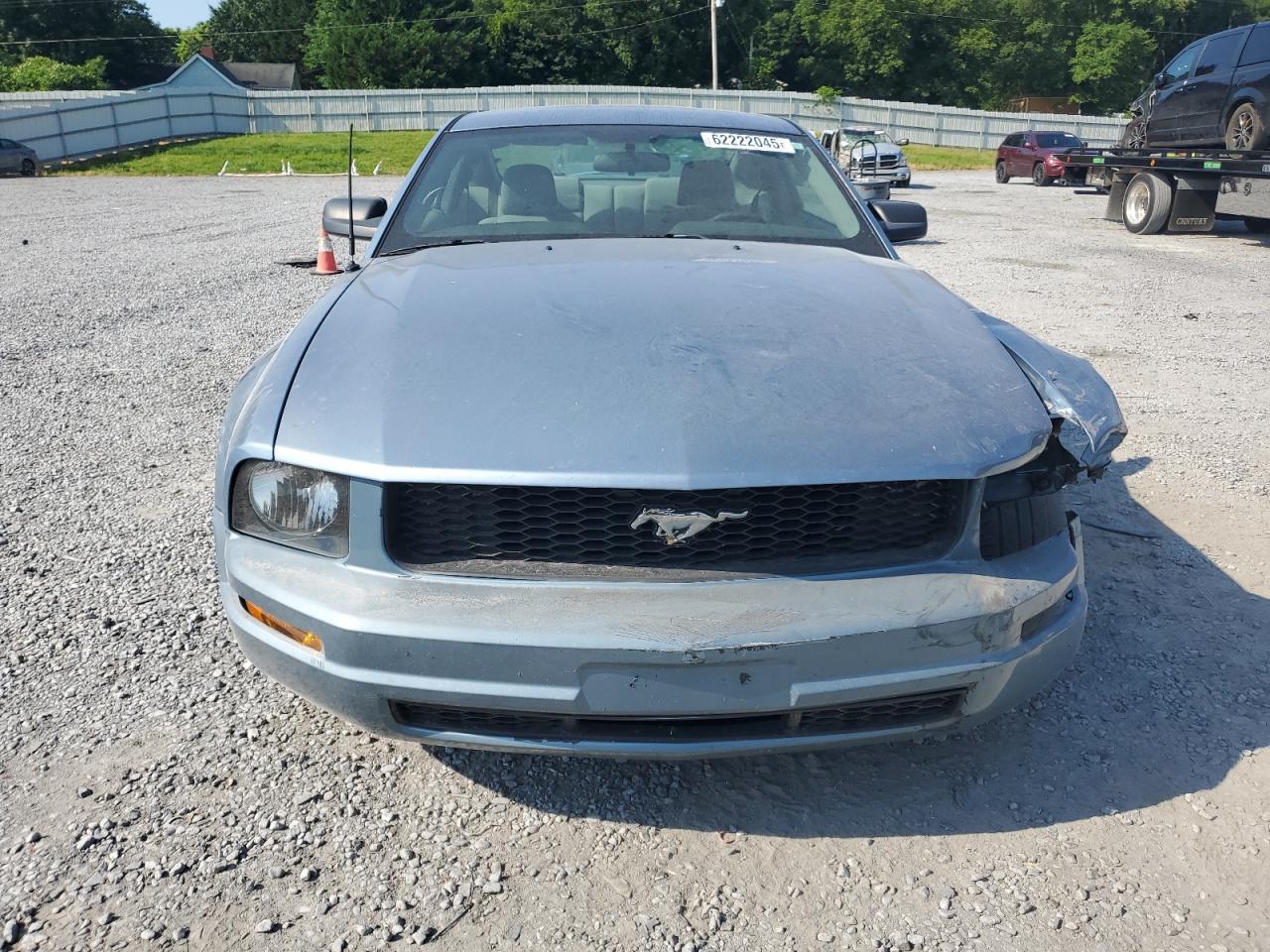 2007 Ford Mustang - Image 5