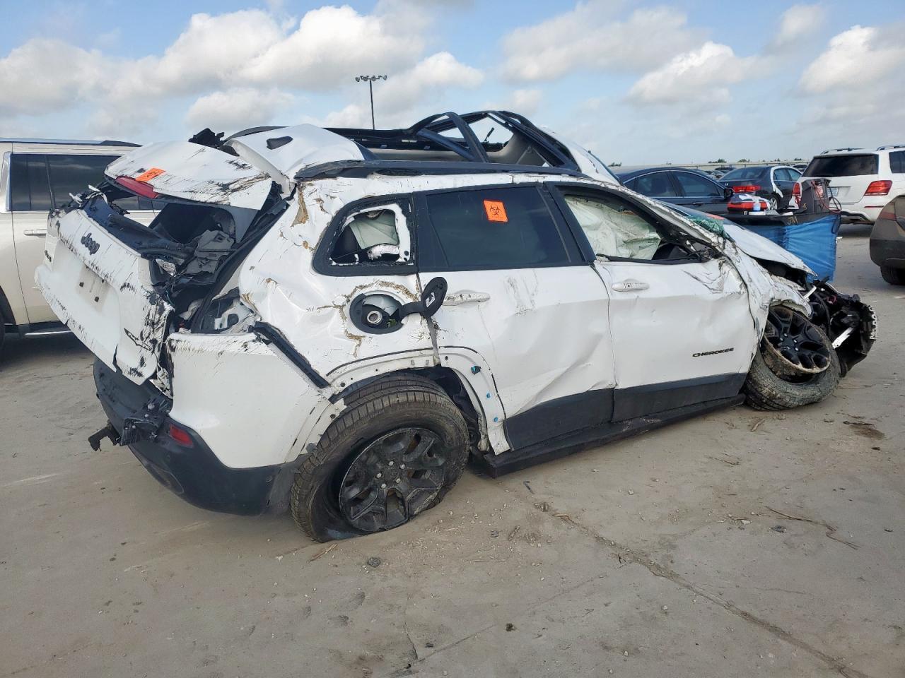 2019 Jeep Cherokee Trailhawk - Фото 3