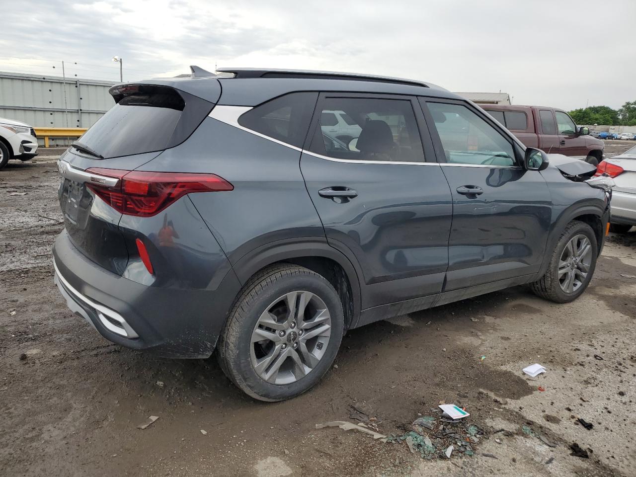 2022 Kia Seltos S - Фото 3