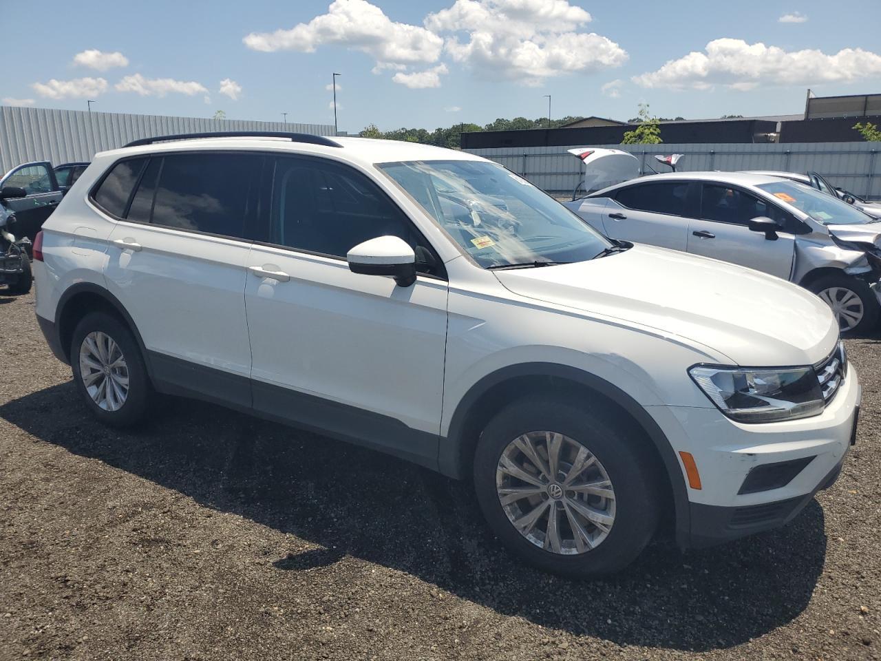 2019 Volkswagen Tiguan S - Фото 4