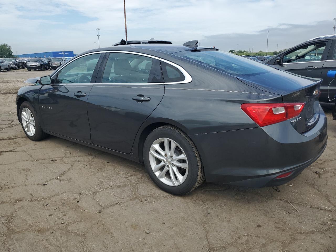 2018 Chevrolet Malibu Lt - Фото 2