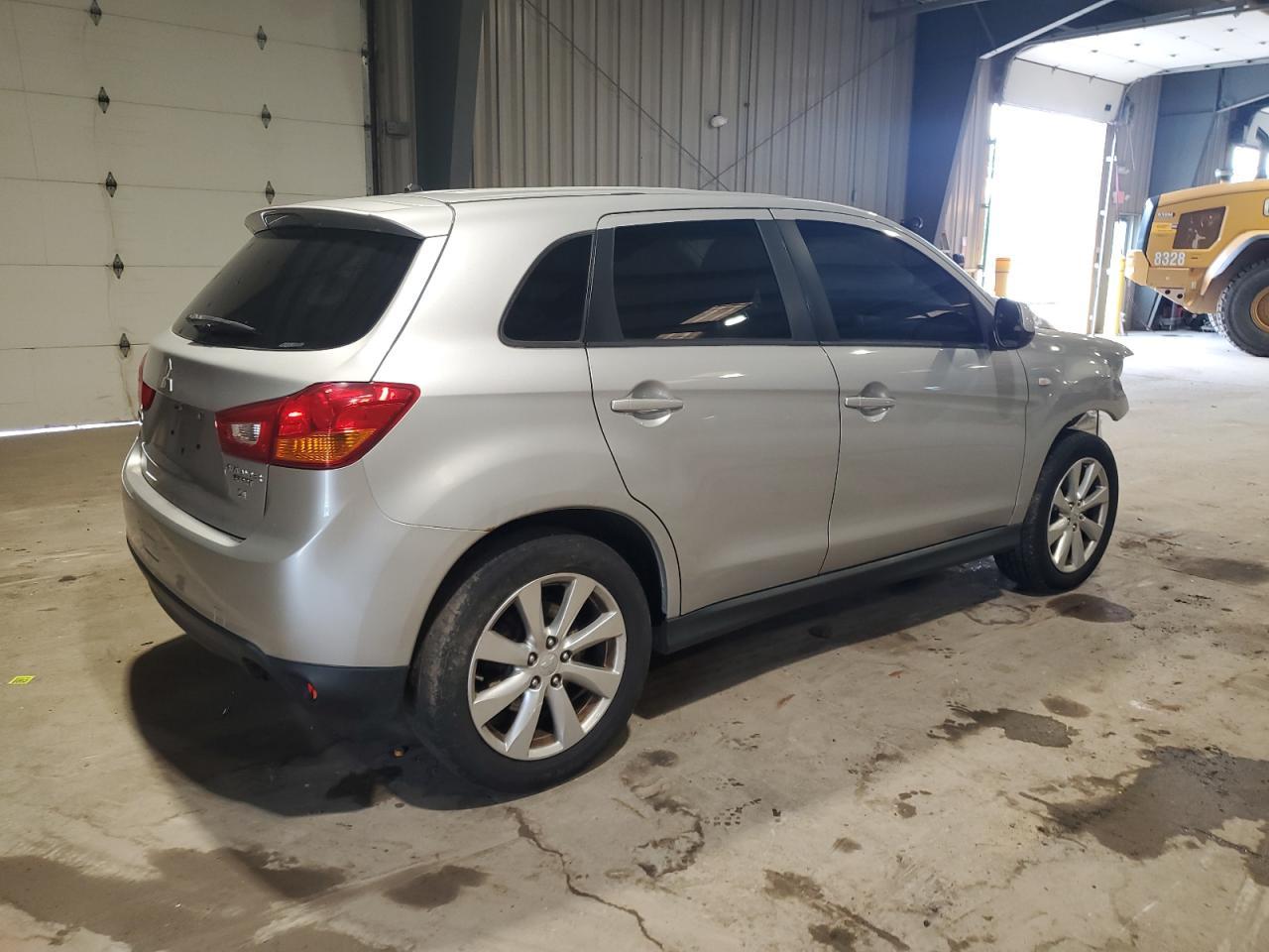 2015 Mitsubishi Outlander Sport Es - Фото 3