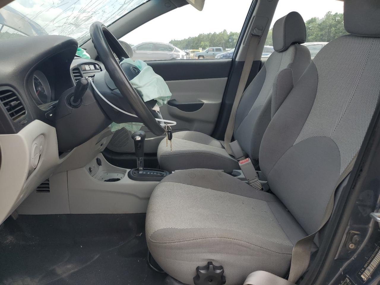 2009 Hyundai Accent Gls - Image 7