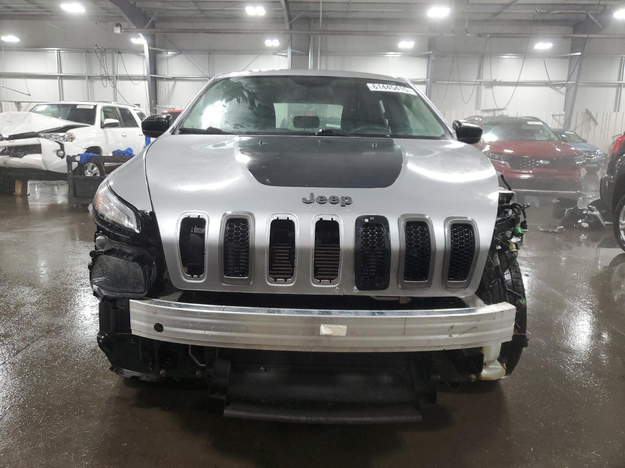 2014 Jeep Cherokee Sport - Фото 5