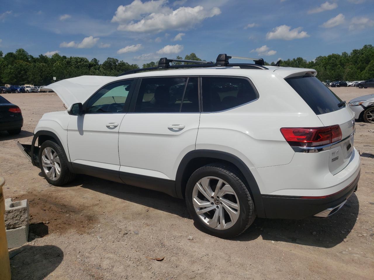 2021 Volkswagen Atlas Se - Фото 2