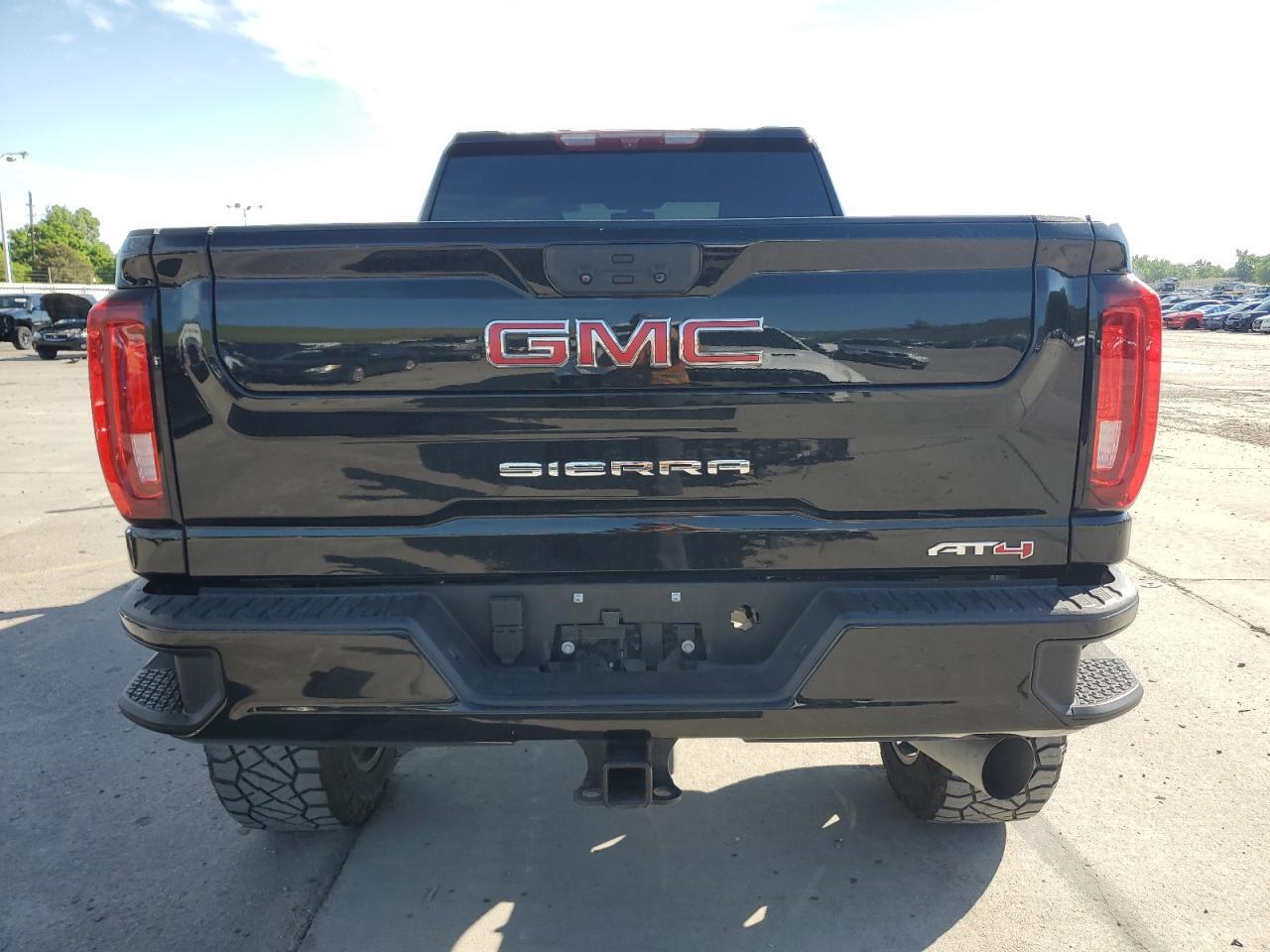2022 GMC Sierra K2500 At4 - Фото 6