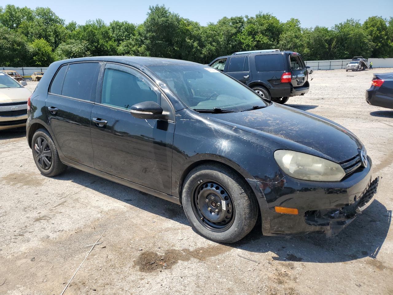 2011 Volkswagen Golf - Image 4