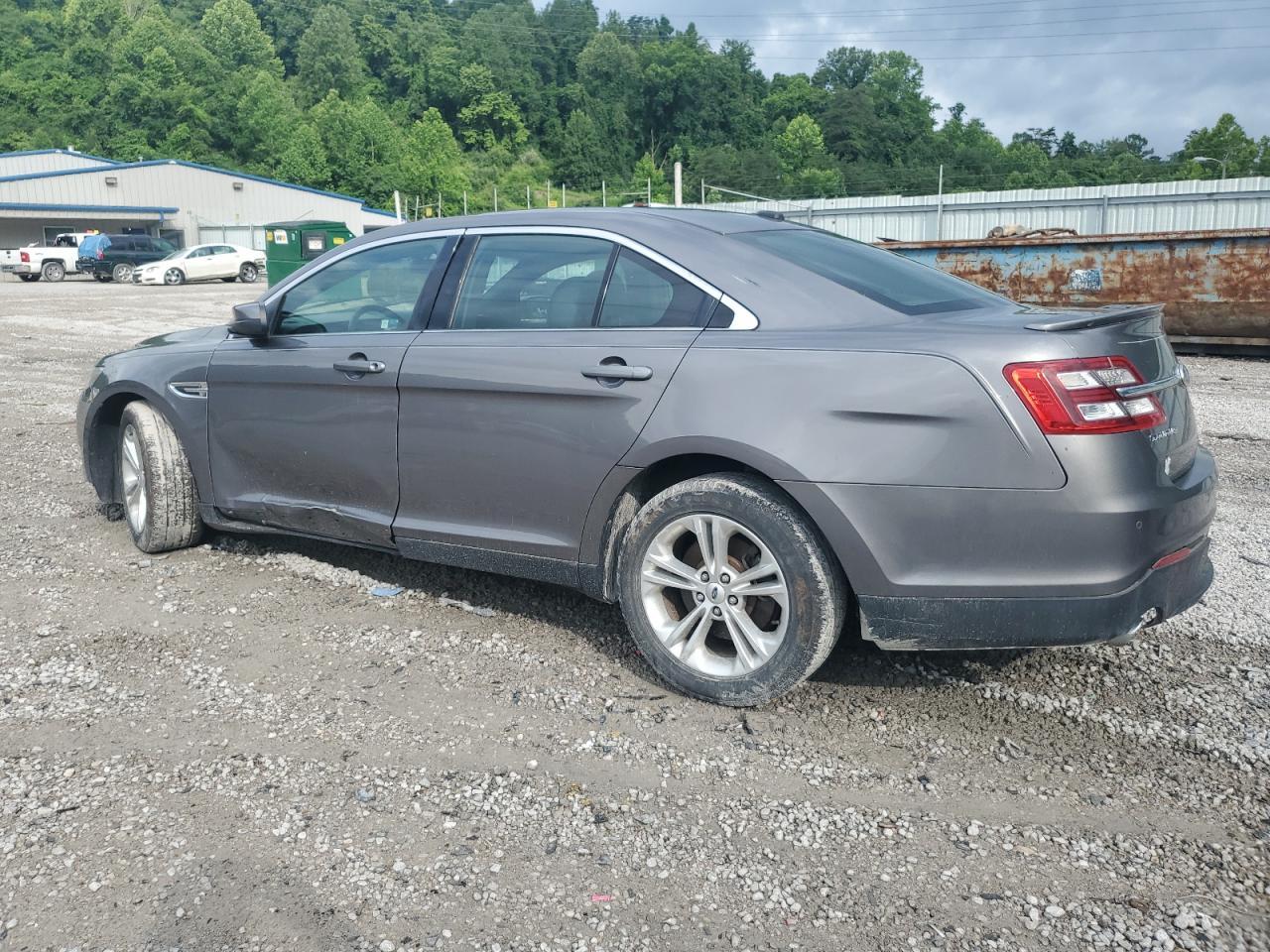 2013 Ford Taurus Sel - Image 2