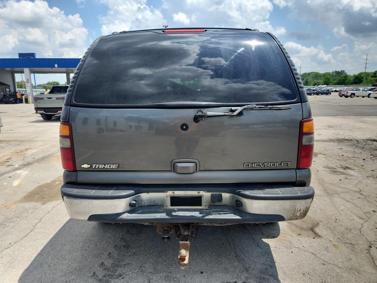 2002 Chevrolet Tahoe K1500 - Image 6