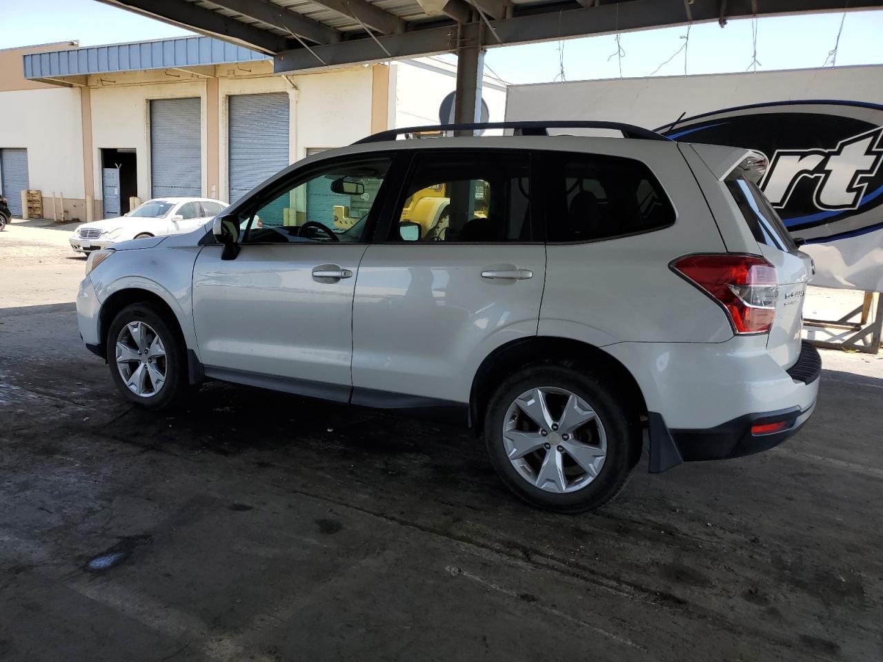 2015 Subaru Forester 2.5I Limited - Image 2