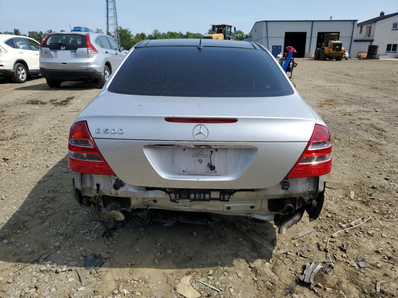 2005 Mercedes-Benz E 500 - Фото 6