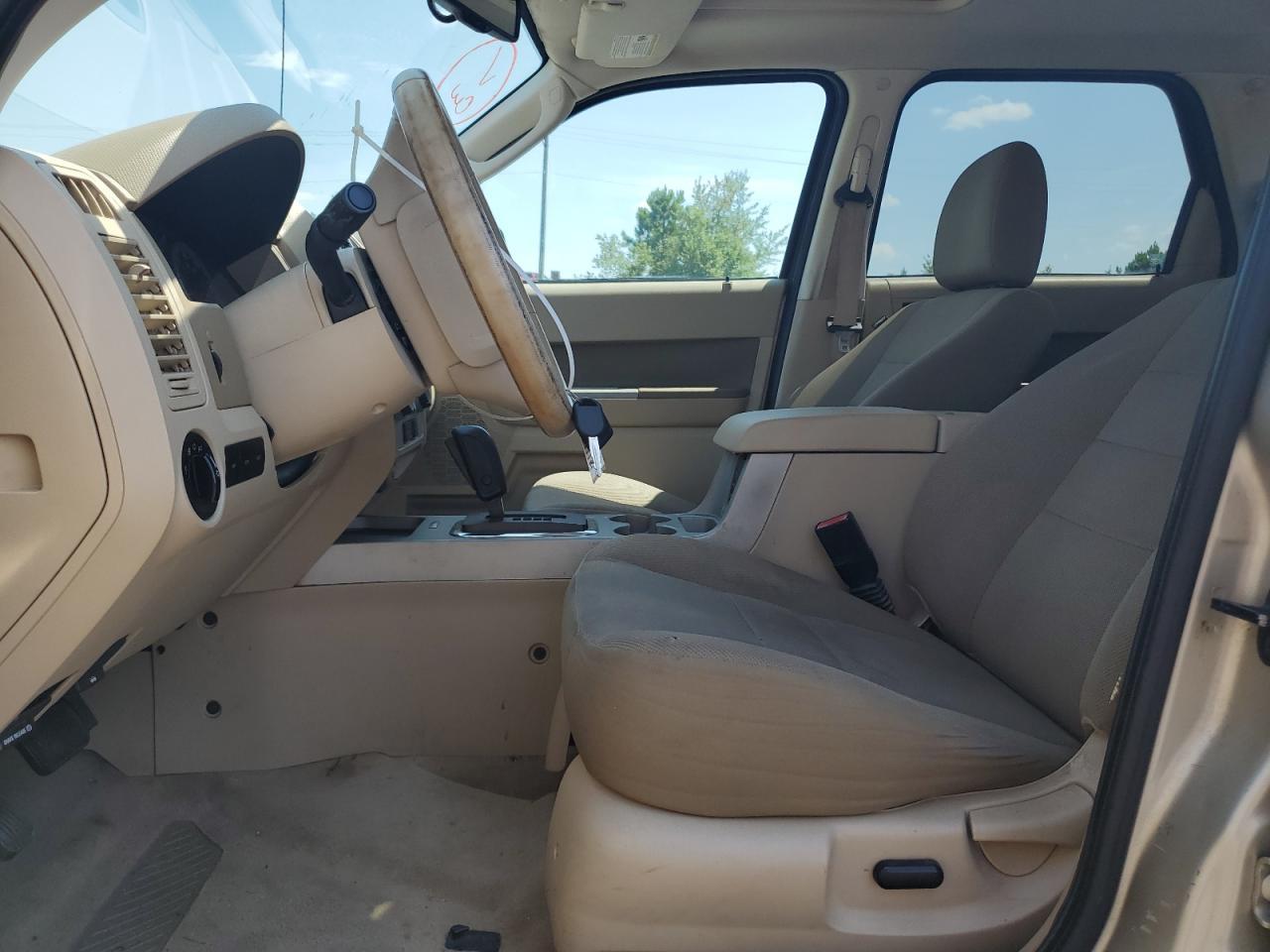 2010 Ford Escape Xlt - Image 7