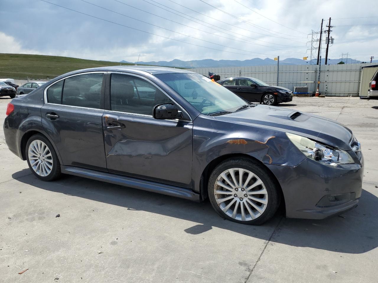 2010 Subaru Legacy 2.5Gt Premium - Image 4