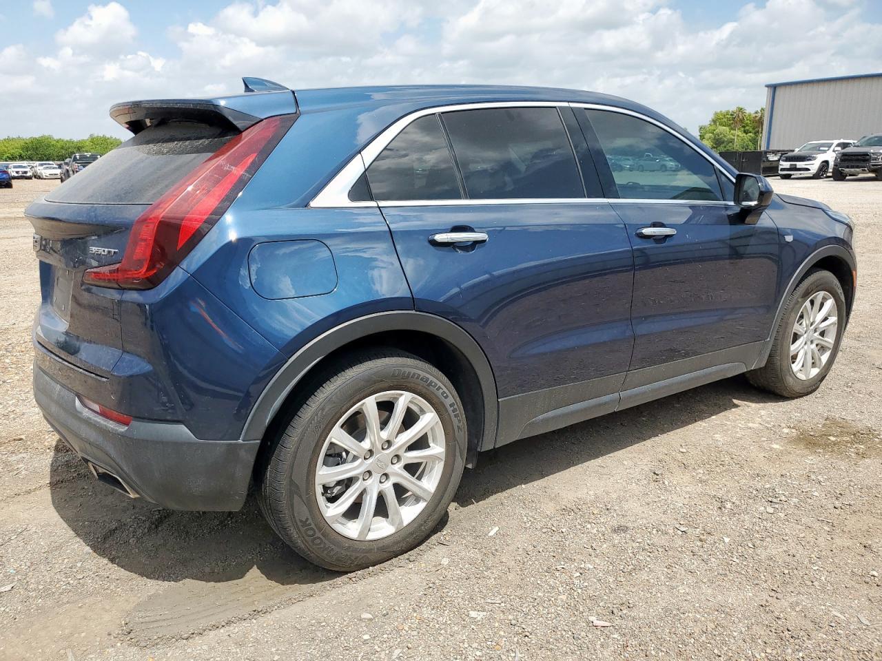 2021 Cadillac Xt4 Luxury - Image 3