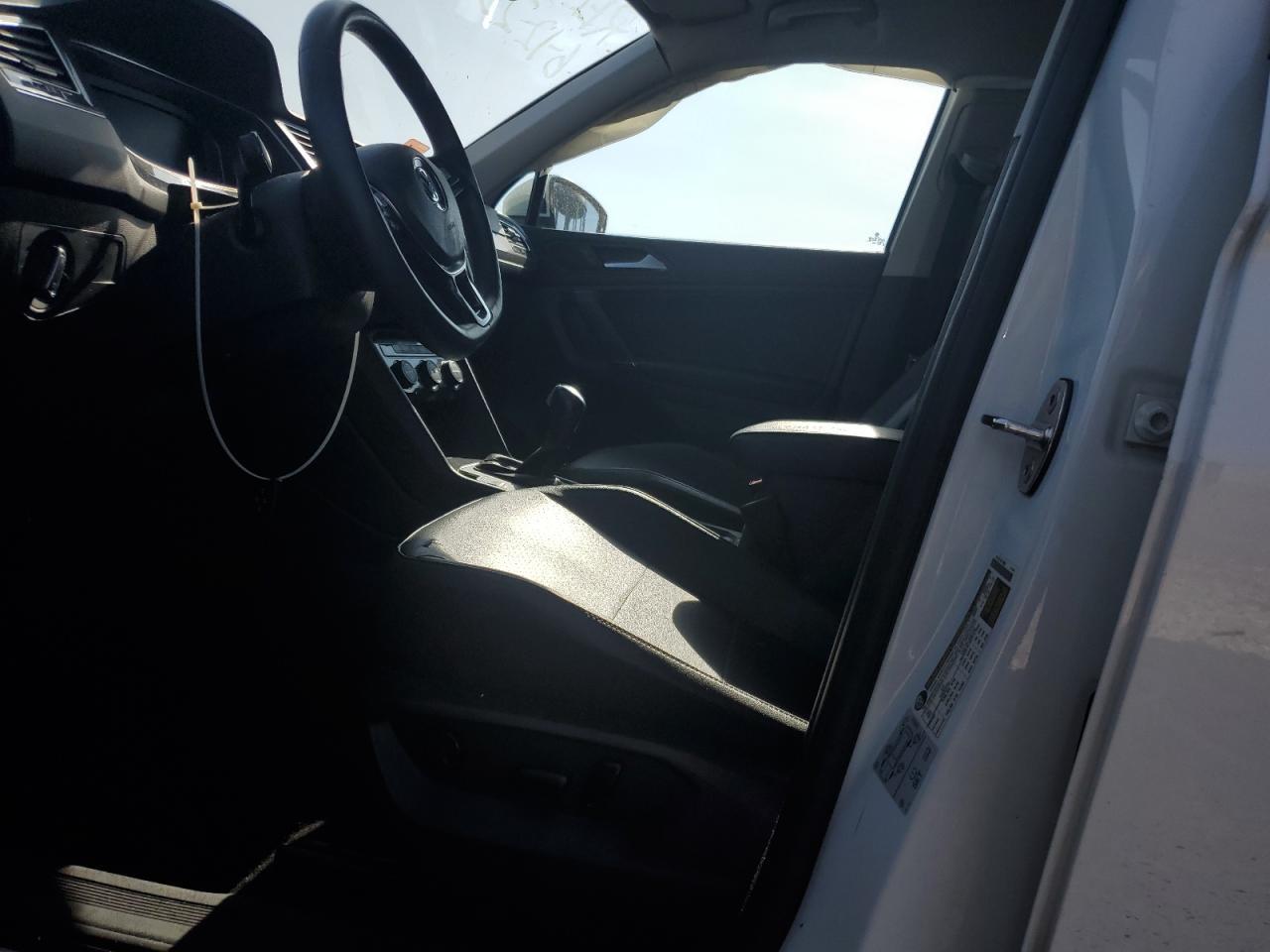 2020 Volkswagen Tiguan Se - Image 7