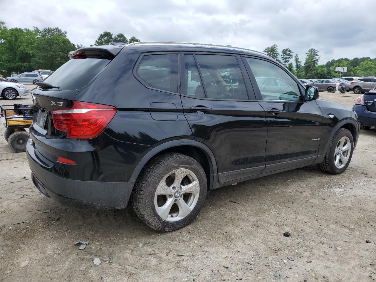 2011 BMW X3 xDrive28I - Фото 3