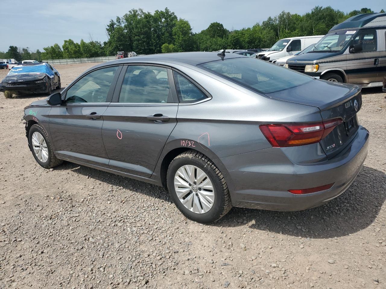 2019 Volkswagen Jetta S - Фото 2