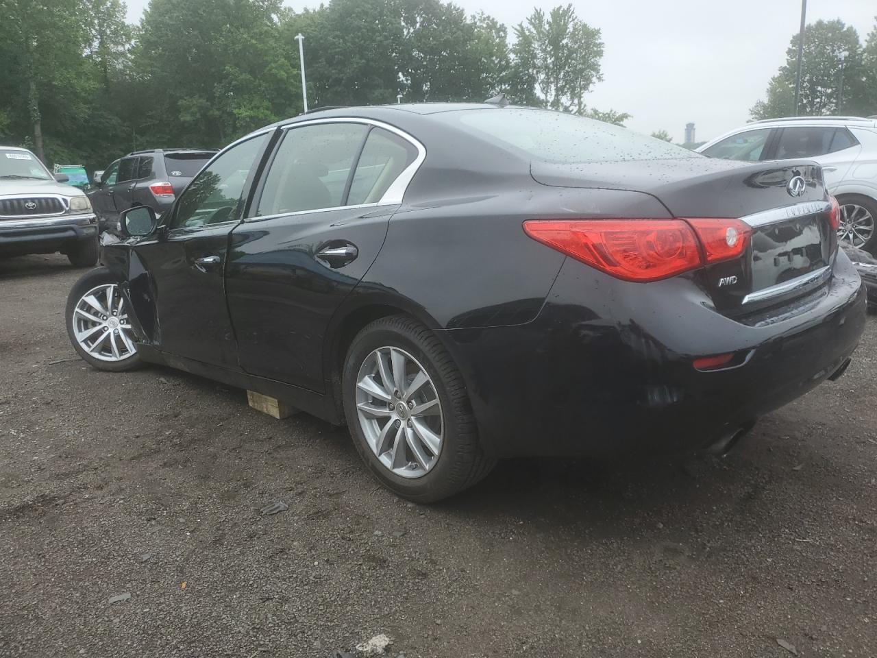 2017 Infiniti Q50 Premium - Фото 2