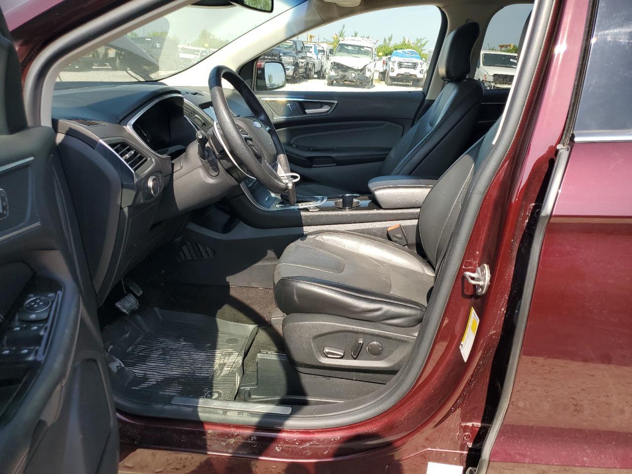 2018 Ford Edge Titanium - Image 7