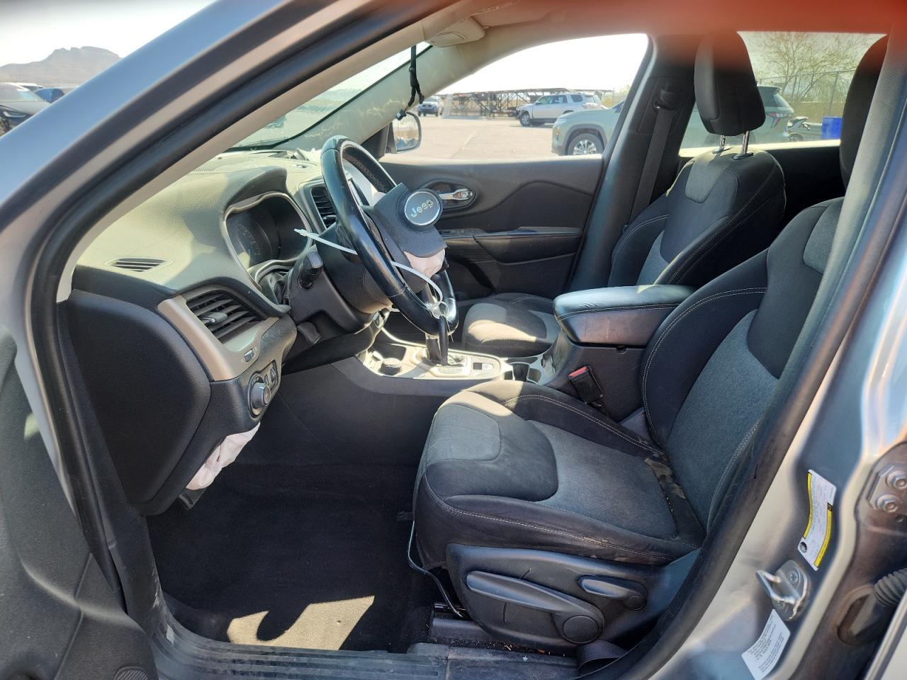 2014 Jeep Cherokee Latitude - Фото 7