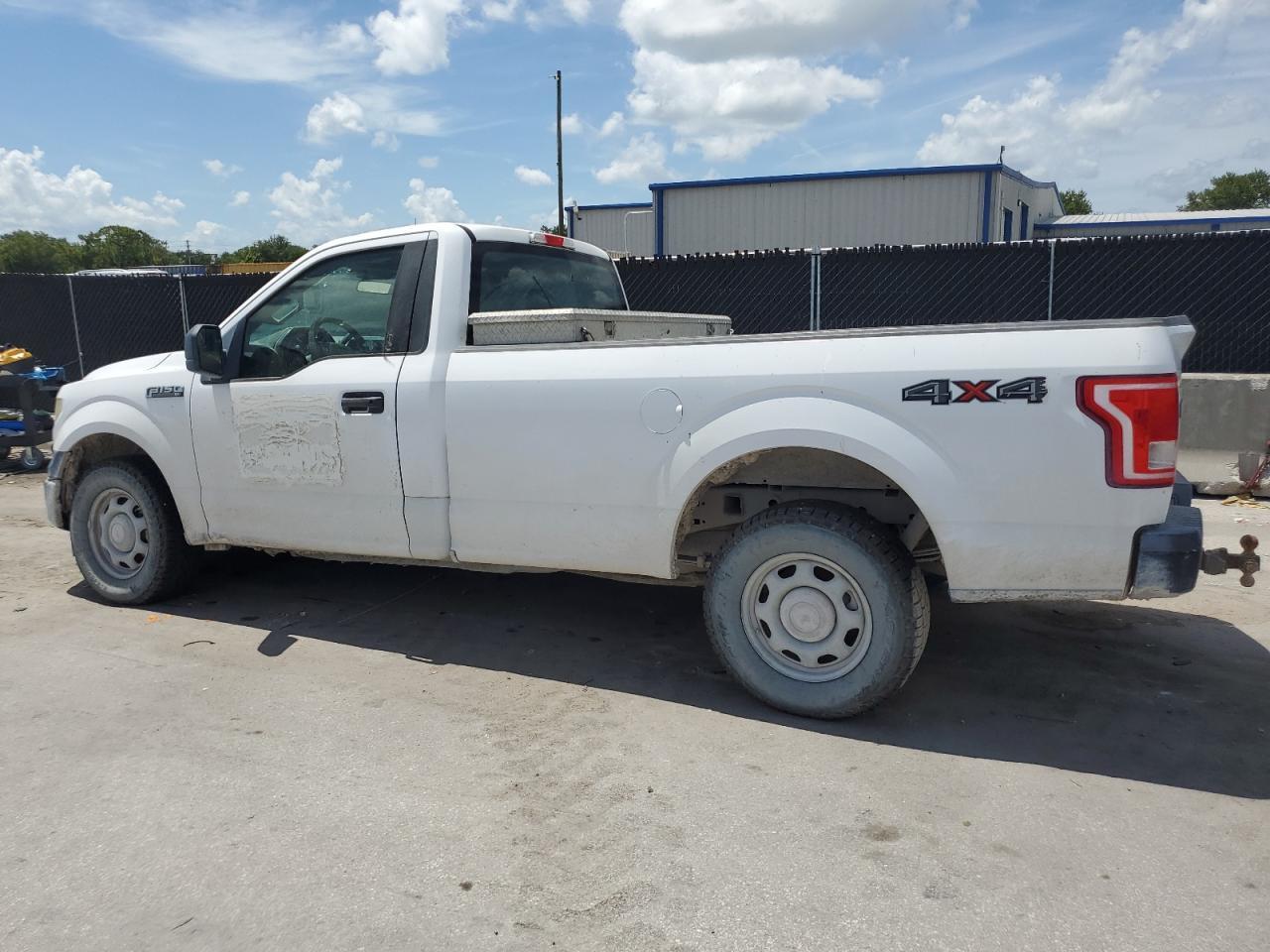 2017 Ford F150 - Image 2