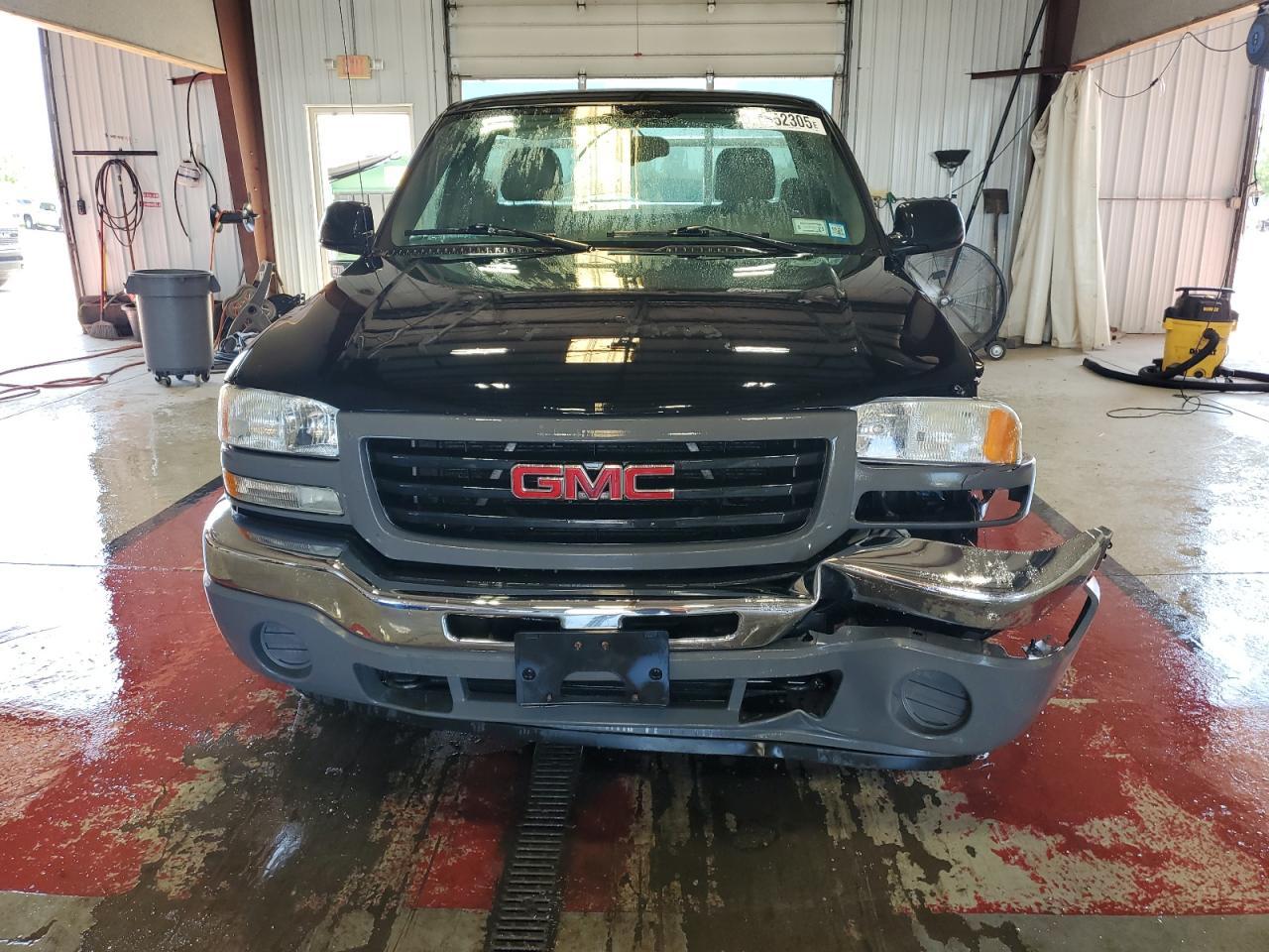 2005 GMC New Sierra C1500 - Фото 5