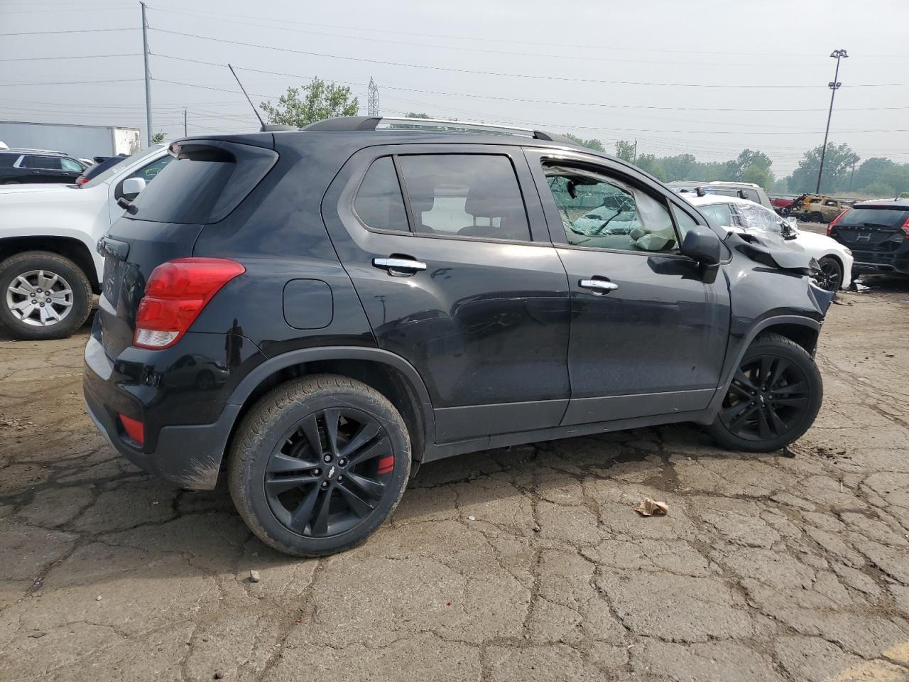 2019 Chevrolet Trax 1Lt - Image 3