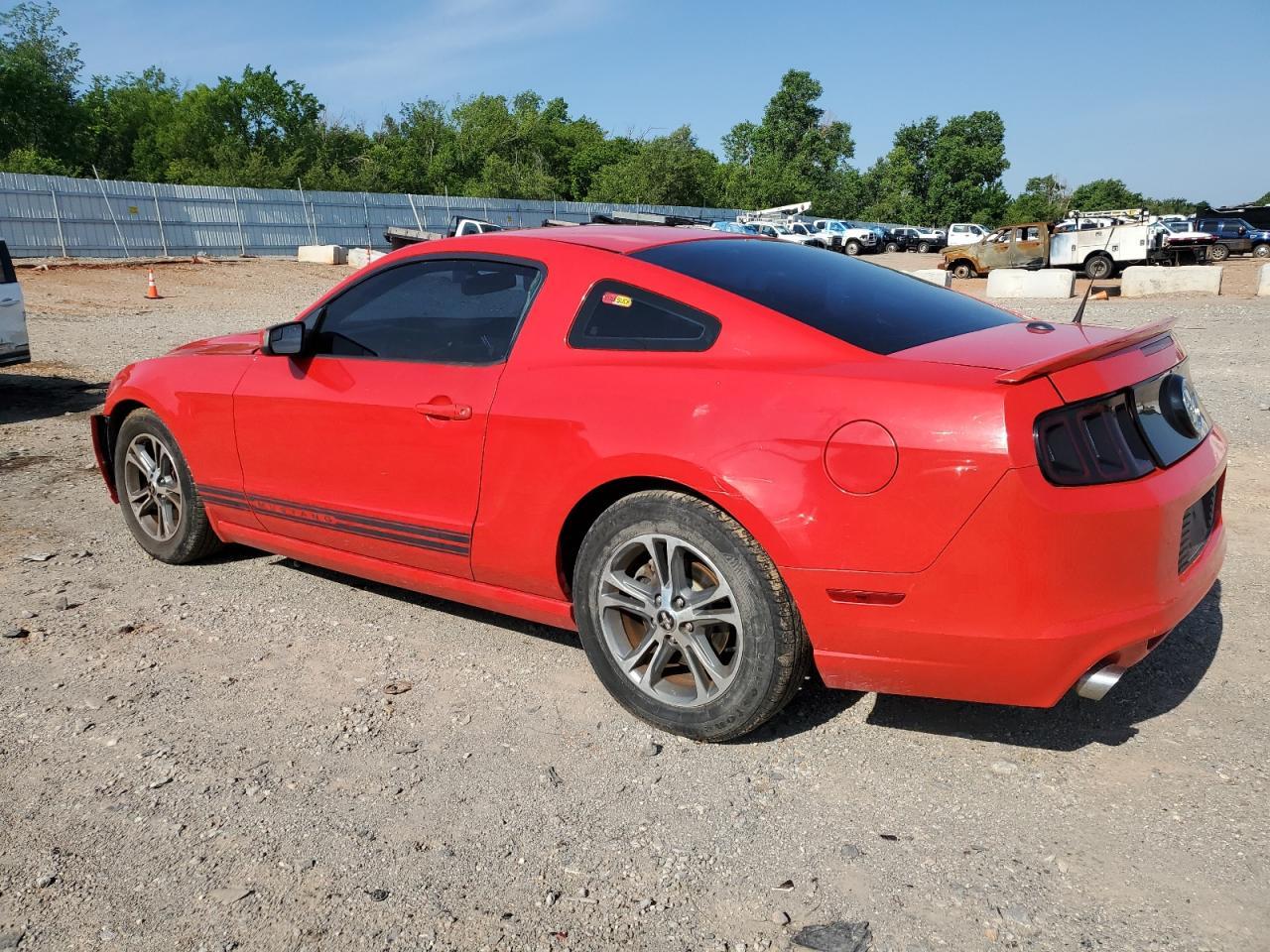 2014 Ford Mustang - Фото 2