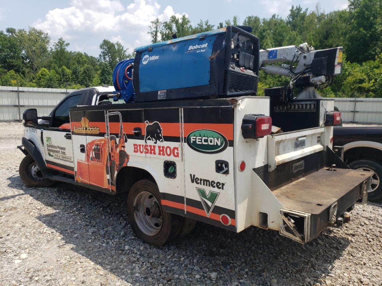 2022 Ford F550 Super Duty - Image 3