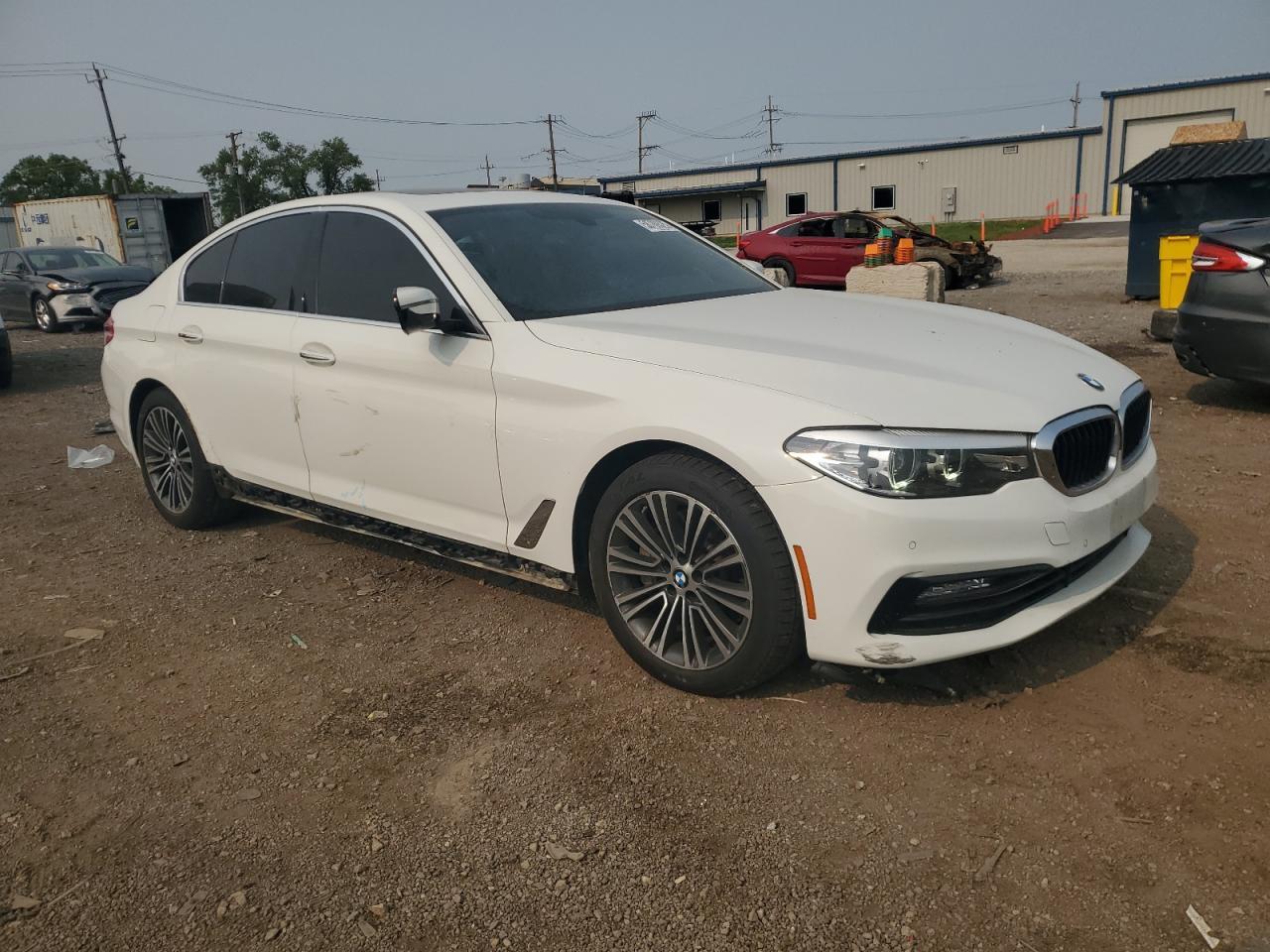 2018 BMW 530 Xi - Image 4