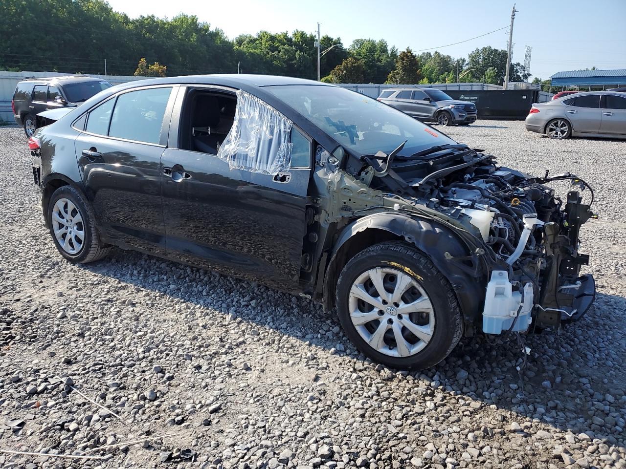 2021 Toyota Corolla Le - Фото 4