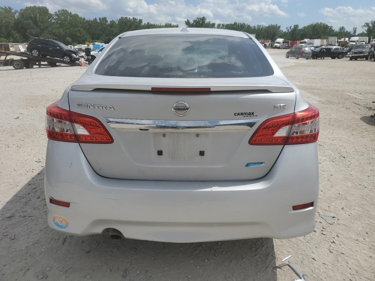 2013 Nissan Sentra S - Фото 6