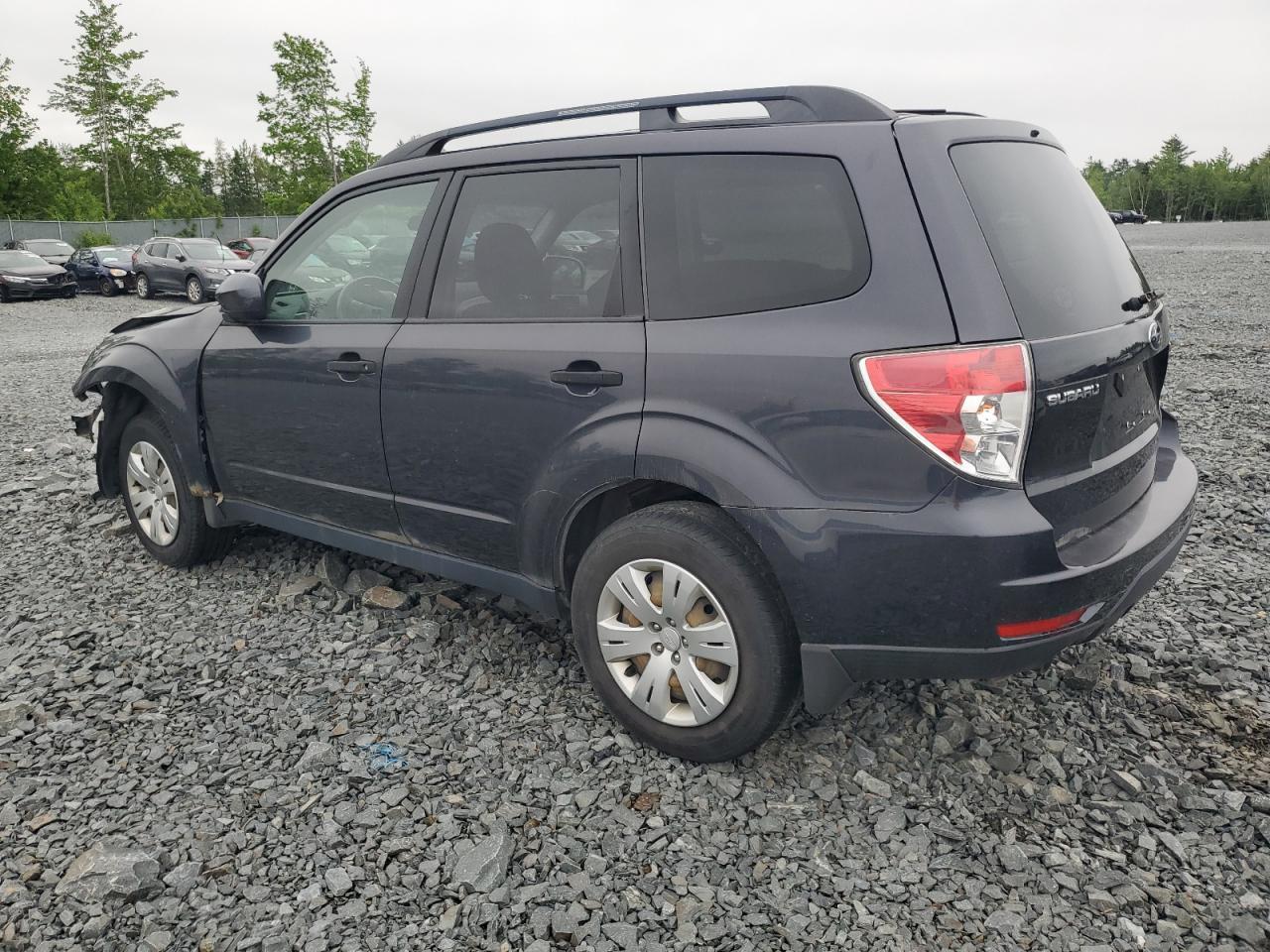 2010 Subaru Forester Xs - Image 2