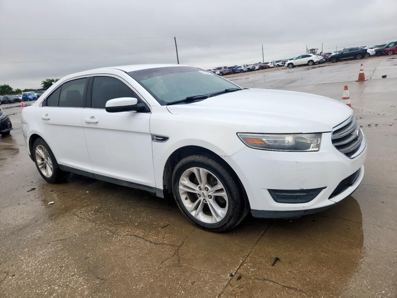2013 Ford Taurus Sel - Image 4