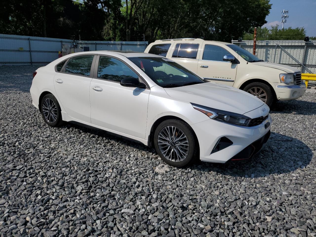 2023 Kia Forte Gt Line - Фото 4